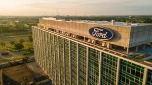 Blick auf die Firmenzentrale von Ford in Dearborn, Michigan